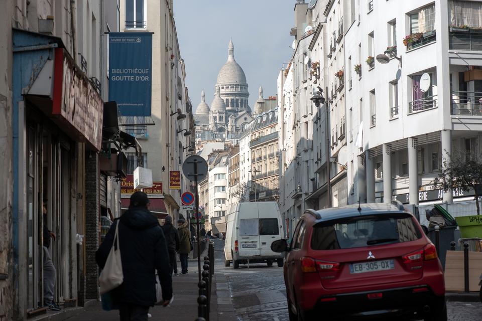 Goutte d'Or ligger få skridt fra Sacré Coeur og turisternes Montmartre. Foto: Ove Rasmussen