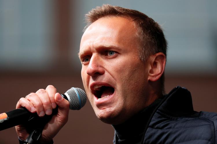 Den fængslede russiske oppositionspolitiker Aleksej Navalnyj er udsat for nye anklager, der kan koste ham 30 år i fængsel, fortæller han i et opslag på Twitter.  Arkivfoto:  Shamil Zhumatov