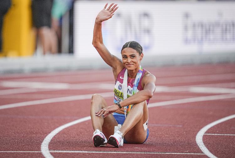 Den unge amerikaner Sydney McLaughlin-Levrone regnes for den nye dronning af atletikken, og hun er sulten efter at føje den almindelige 400 meter til hendes ellers foretrukne 400 meter hækkeløb. Hun vil nemlig jage en ganske særlig rekord. Foto: Michael Kappeler/Ritzau Scanpix
