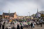 Extinction Rebellion arrangerer Befri Jorden ved Christiansborg i København, fredag den 28. april 2023.. Foto: Mads Claus Rasmussen/Ritzau Scanpix