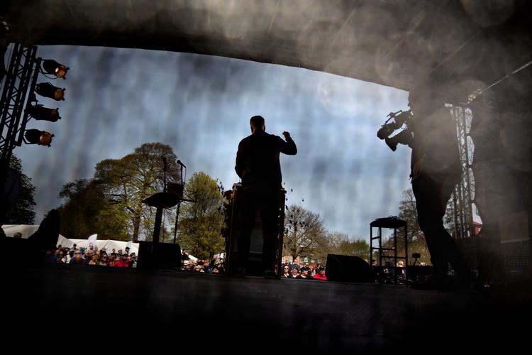 Morten Skov Christiansen gik på talerstolen til en 1. maj, der stod i skyggen af den krise, fagbevægelsen befinder sig i.  Foto: Martin Lehmann