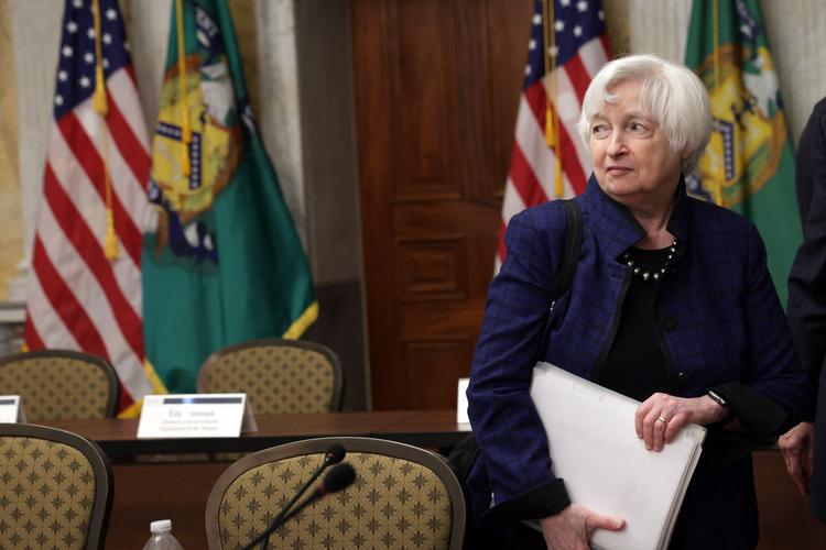 Finansminister Janet Yellen sagde allerede i januar, at kassen til udbetaling af eksempelvis offentlige lønninger var tom, og siden har de amerikanske myndigheder flyttet rundt på offentlige midler for at kunne holde udbetalingerne gående. Det går selvfølgelig ikke i længden. Foto: Alex Wong/Ritzau Scanpix