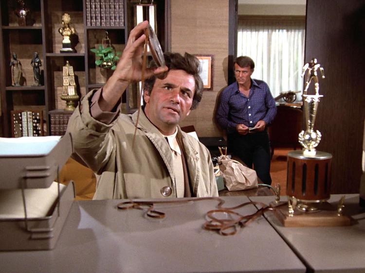 Peter Falk er intet mindre end fabelagtig som kommissær Columbo. Tiden har ikke ændret ved dette forhold. Foto: Skærmbillede fra serien