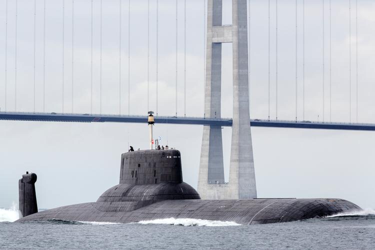 Russiske Ubåde som den gigantiske "TK-208 Dmitrij Donskoj" vil fortsat sejle ind i Østersøen, men reelt er styrkeforholdet vendt helt på hovedet - til Natos fordel.
 Foto: Nanna Navntoft