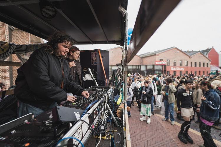 For andet år i træk er der Elektronisk Kærlighedsparade gennem Nørrebro. Foto: PR/Gabriel Miranda.