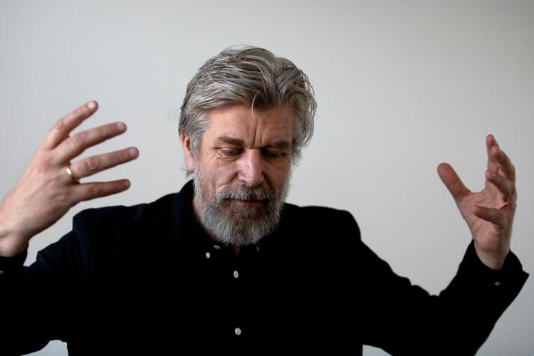 Det kan ikke være et mesterværk hver gang. Karl Ove Knausgård giver sig selv lov til at skrive mindre gode bøger. Foto: Finn Frandsen