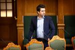 Det dur ikke, at vi optager et markant mindre antal kvoteflygtninge, end vi har indvilget i, siger Moderaternes udlændingeordfører, Mohammad Rona. Foto: Jens Dresling