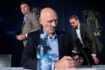 Da Brøndby IF fik ny hovedaktionær i form af Global Football Holdings, holdt klubben pressemøde. Det var 28. oktober 2022. I forgrunden ses Scott McLachlan fra Global Football Holdings, bagerst til venstre ses Jan Bech Andersen, der indtil købet var klubbens hovedaktionær og klubbens administrerende direktør Ole Palmå.    Foto: Finn Frandsen