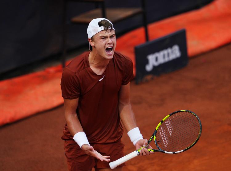 Siden Holger Rune stod på banen i ATP Masters 1000-finalen i Rom, har han ladet batterierne op frem mod French Open. Og han kan vinde, vurderer tidligere toptræner. Foto: Aleksandra Szmigiel/Ritzau Scanpix