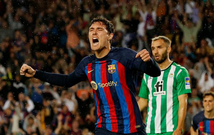 Andreas Christensen blev spansk mester med FC Barcelona i sin første sæson i klubben. To skadesperioder gjorde, at han kun spillede 22 af 38 kampe. En enkelt scoring blev det til mod Betis i april.  Foto: Albert Gea/Ritzau Scanpix