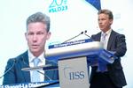 Sveriges forsvarsminister, Pål Jonson, talte lørdag om maritim sikkerhed i Sydøstasien. Han ser det som afgørende, at Europa styrker sine partnerskaber i den stadig mere urolige region. Foto: IISS / Shangri-La Dialogen 