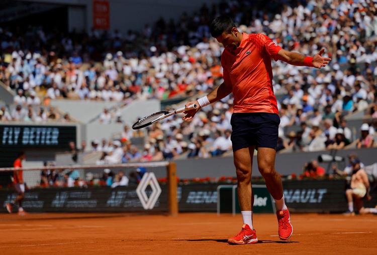 Novak Djokovic er uden problemer videre til kvartfinalerne ved French Open. Foto: Clodagh Kilcoyne/Reuters/Ritzau Scanpix