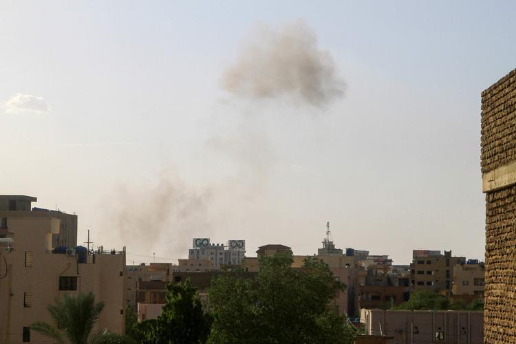 Røg over Khartoum, 2. juni. Foto: -/Ritzau Scanpix