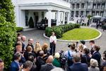 Mette Frederiksen møder pressen foran Det Hvide Hus efter sit møde med præsident Joe Biden. Foto: Jim Lo Scalzo/Ritzau Scanpix