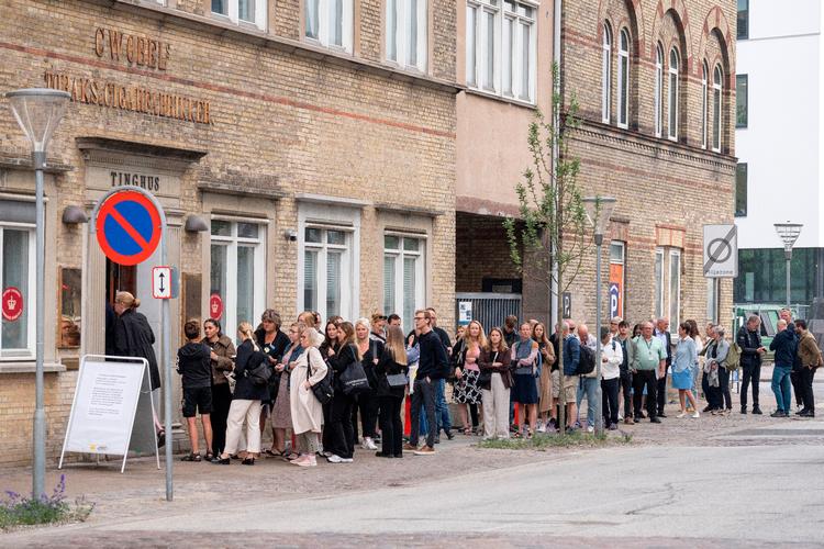 En 37-årig mand, der er tiltalt for at have voldtaget, dræbt og parteret Mia Skadhauge Stevn, kræves idømt fængsel på livstid, alternativt forvaring. Sådan lyder kravet fra specialanklager Mette Bendix, da retssagen blev indledt onsdag i Retten i Aalborg. Foto: Bo Amstrup/Ritzau Scanpix