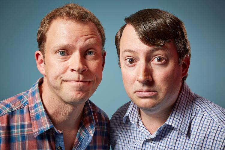 Robert Webb og David Mitchell spiller makkerparret Jeremy og Mark i 'Peep Show'. Pressefoto 