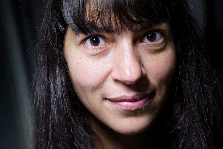 Forfatter Lone Aburas drømmer med i antologien om forfatteres kreditværdighed og boligønsker.  Foto: Martin Lehmann