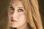 Petra Rautiainen, f. 1988, er uddannet i historie og kulturstudier og debuterede som romanforfatter i 2020 med 'Land af sne og aske'.  Foto: Jonne Räsänen