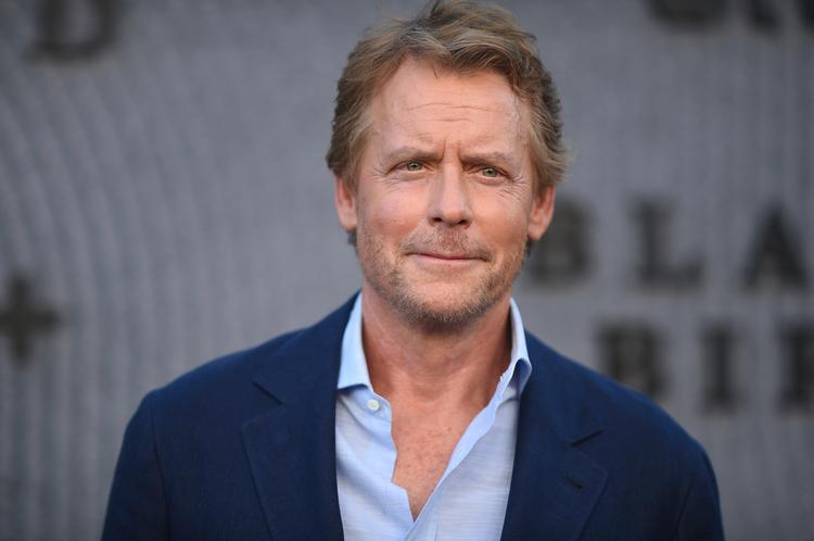 Ud over at medvirke i mange tv-serier og film er Greg Kinnear også teaterskuespiller. Her ses han sidste år til premieren på tv-serien 'Black Bird'.  Foto: Richard Shotwell/Ritzau Scanpix