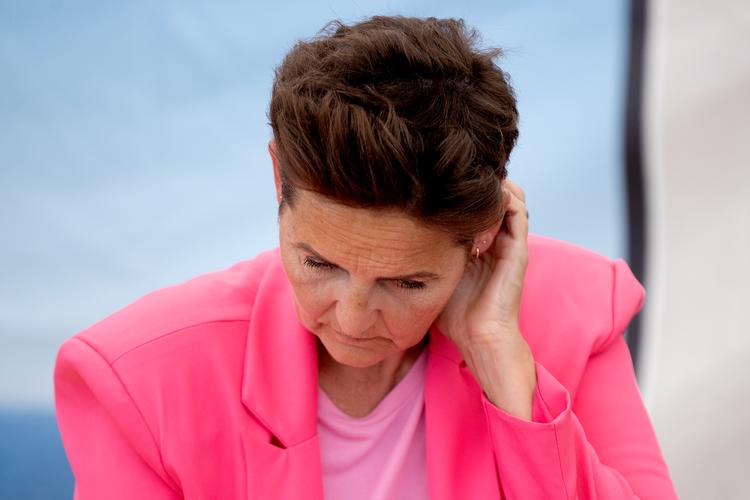 Pia Olsen Dyhr mener, at det er på tide, at Socialdemokratiet genovervejer sit regeringsprojekt. Foto: Finn Frandsen