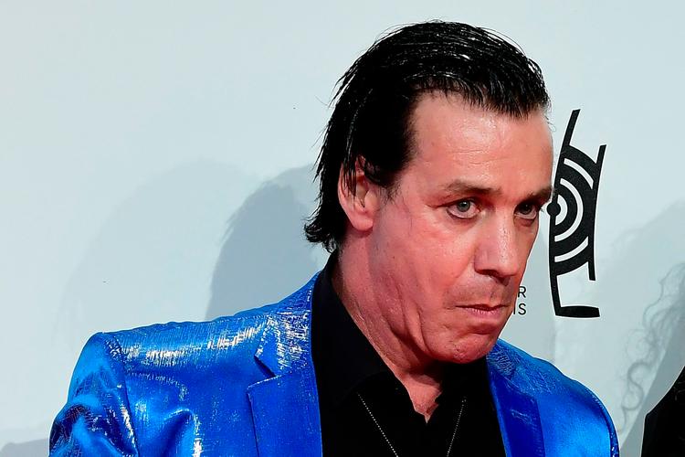 Rammsteins frontmand Till Lindemann er af flere kvinder beskyldt for at have begået seksuelle overgreb under efterfester i kølvandet på koncerter.  Foto: Tobias Schwarz/Ritzau Scanpix