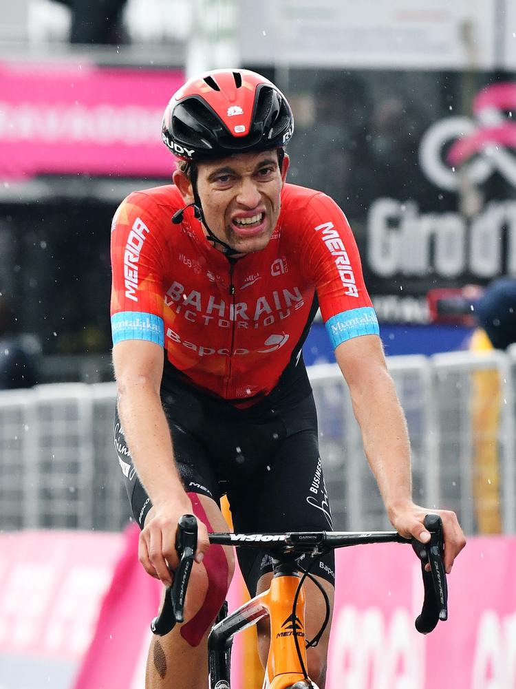 Gino Mäder styrtede voldsomt på den afsluttende nedkørsel af torsdagens etape i Tour de Suisse og afgik fredag ved døden. Billedet er fra en etape i årets Giro d'Italia. Foto: Jennifer Lorenzini/Ritzau Scanpix