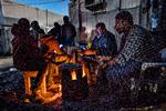 De seneste år er hundredtusindvis af flygtninge strømmet til Grækenland. Her en gruppe unge mænd fra uroplagede Mali på Lesbos. Foto: Jacob Ehrbahn