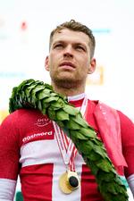 Med en guldmedalje om halsen kunne Alexander Kamp for anden gang i karrieren kalde sig danmarksmester. Et år senere ser han tilbage på tiden i dannebrog og fremhæver særligt Amstel Gold Race.  Foto: Bo Amstrup/Ritzau Scanpix