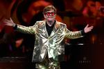 »Jeg troede aldrig, at jeg nogensinde ville komme til at spille på Glastonbury, og her er jeg«, sagde Elton John Foto: Oli Scarff/Ritzau Scanpix