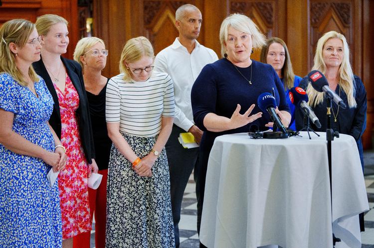 I juni sidste år præsenterede forsknings- og uddannelsesminister Christina Egelund (M) og et  bredt politisk flertal bestående af regeringen, SF, Konservative, LA og Danmarksdemokraterne en omfattende reform af universitetsuddannelserne. Politikerne understregede, at reformen skulle udfærdiges med tæt inddragelse af universiteter, studerende og erhvervsliv. Men nu lyder der kritik fra medlemmerne af det udvalg, der skal sikre inddragelse.  Foto: Liselotte Sabroe/Ritzau Scanpix