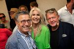 Anders Fogh, Helle Thorning og Lars Løkke deltog i Folkemødet med smart strithår, blonderede Barbie-lokker og solbriller i panden. Foto: Finn Frandsen Foto: Finn Frandsen