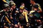 Jonas Vingegaard (i midten) er en slags favorit til at vinde igen i år i Tour de France, der begynder lørdag i Spanien. Foto: Marco Bertorello/Ritzau Scanpix