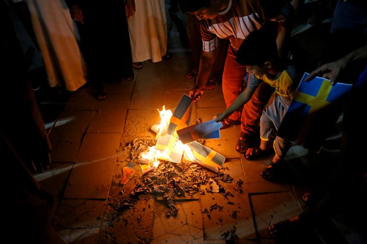 I Irak og flere andre muslimske lande er verden stor mod Sverige. Foto: Mohammed Sawaf/Ritzau Scanpix