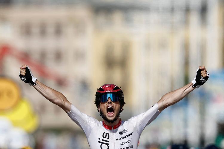 Victor Lafay sørgede søndag for en af de meget sjældne sejre til det franske mandskab Cofidis, da Tour de France havde målstreg i San Sebastián. Foto: Benoit Tessier/Ritzau Scanpix