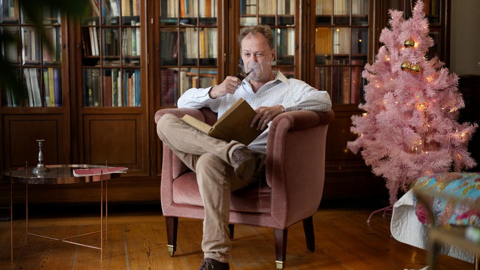 Knud Romer tændte helt af, da håndværkere sagde »flyt dig kælling« til ...
