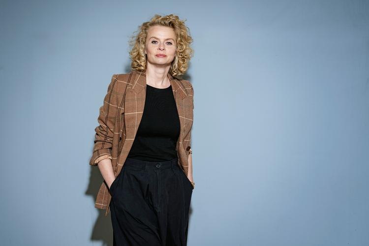 Nye kunstnergrupper skal indenfor på Køn, og den nye direktør på KØN, Pernille Taagaard Dinesen, vil i dialog om køn med erhvervslivet, der typisk plejer at holde sig i rollen som donorer. Foto: Martin Dam  Kristensen