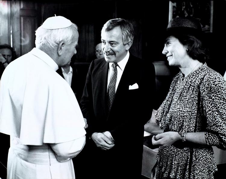 Der er ingen billeder af Uffe Ellemann-Jensens besøg i Vatikanet. Men dette er fra Pave Johannes Pauls II's senere besøg i København. Foto: Lars Hansen Foto: Lars Hansen