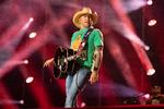 Countrysangeren Jason Aldean har været under kritik for sin musikvideo. Her optræder han ved countrymusikfestivalen CMA i juni i år.  Foto: Amy Harris/Ritzau Scanpix