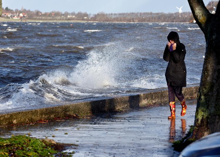 Orkaner kan bliver meget mere hyppige og  kraftige, i takt med at havtemperaturerne stiger, advarer eksperter. Foto: Jens Dresling