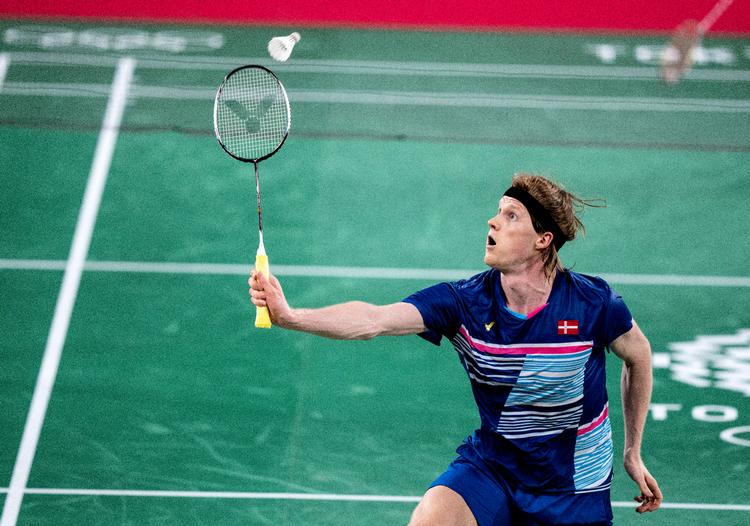Anders Antonsen i kvartfinalen i herresingle ved OL i Tokyo 2020. Foto: Tariq Mikkel Khan