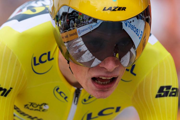 Politikens klummeskribent og tidligere professionelle cykelrytter, Brian Vandborg, mener, at kommentatorer hjemme i stuerne skal være varsom med at lege dopingekspert, når det gælder Jonas Vingegaards præstation. Foto: Thomas Samson/Ritzau Scanpix