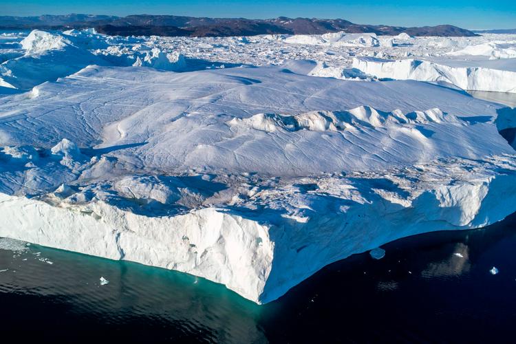 Smeltende is på grund af klimaforandringer betyder mere ferskvand, som svækker den vigtige havstrøm the AMOC.  Foto: Odd Andersen/Ritzau Scanpix