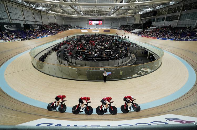 Danmark er klar til VM-finalen i holdforfølgelsesløb efter suveræne præstationer i de to første løb i Glasgow.  Foto: Maja Smiejkowska/Ritzau Scanpix
