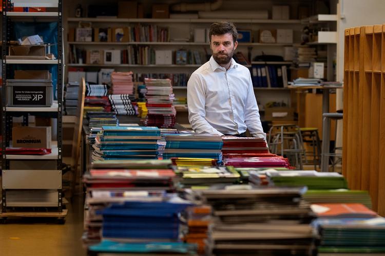 "Selvfølgelig skal eleverne kunne bruge en computer, men som udgangspunkt skal undervisningen være uden", siger Jens Karstoft, der er afdelingsleder på Tranegårdskolen i Hellerup. Foto: Finn Frandsen