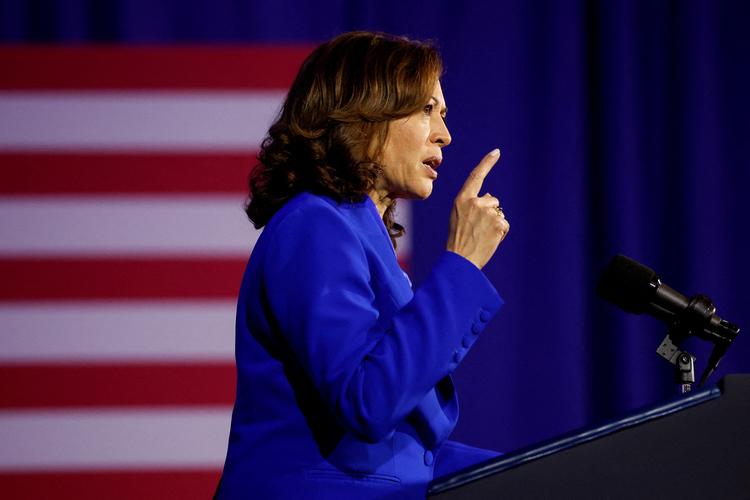 Den amerikanske vicepræsident Kamala Harris kaster sig ind i værdikampen om USA's fortid og nutid. Arkivfoto: REUTERS/Evelyn Hockstein/File Photo Foto: Evelyn Hockstein/Ritzau Scanpix