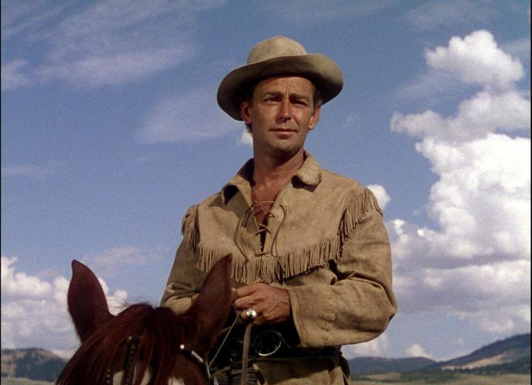 Alan Ladd spillede i 1953 den stærke tavse cowboy Shane i George Stevens' filmatisering af Jack Schaefers roman fra 1949. Foto: Paramount Pictures