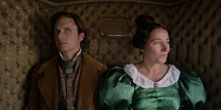 Ehrengard_The_Art_of_Seduction_2171166_00_34_47_04_2087167