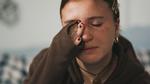 Modigt og klogt fortæller en af de unge medvirkende, Olivia, om en barndom under pres, og hvad det har gjort ved hende.  Foto: TV 2 DANMARK