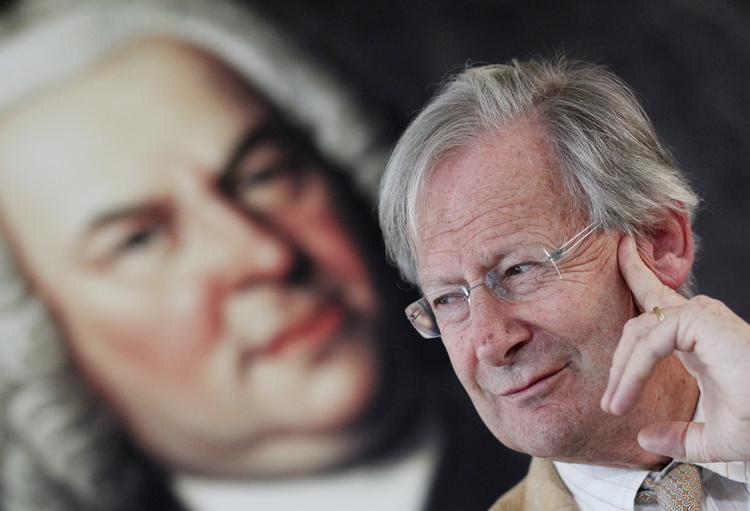 Sir John Eliot Gardiner er en anerkendt britisk dirigent, der blandt sine mange meritter har modtaget den prestigefyldte danske Sonningpris i 2005. Foto: Sebastian Willnow/Ritzau Scanpix