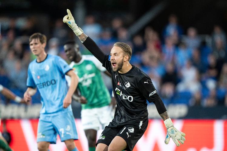 Patrik Carlgren holdt målet rent og var med til at sikre Randers sejren i aften. Foto: Bo Amstrup/Ritzau Scanpix